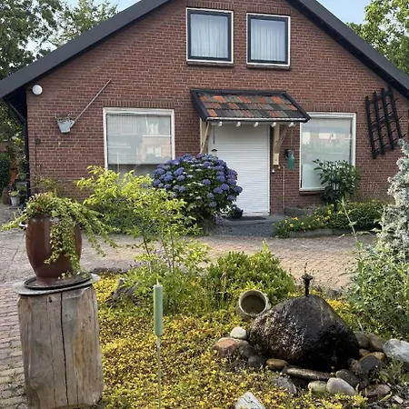 Bed & Breakfast Effe D'r Ut Hengelo (Gelderland)